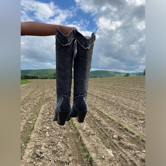 ZARA RHINESTONE DENIM COWBOY BOOTS - Picture 3 of 16